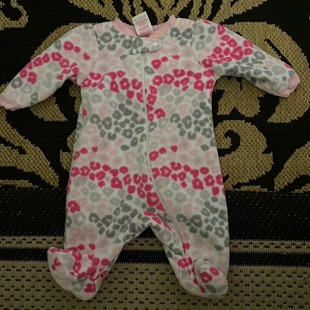 Cosy Pink Oneise
